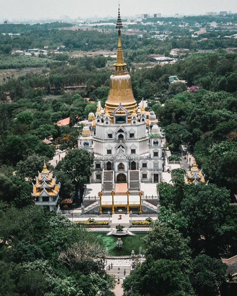 Năm 2019, Thiền viện Tổ Đình Bửu Long được tạp chí Mỹ National Geographic đưa vào danh sách 20 kiến trúc Phật giáo đặc sắc nhất thế giới