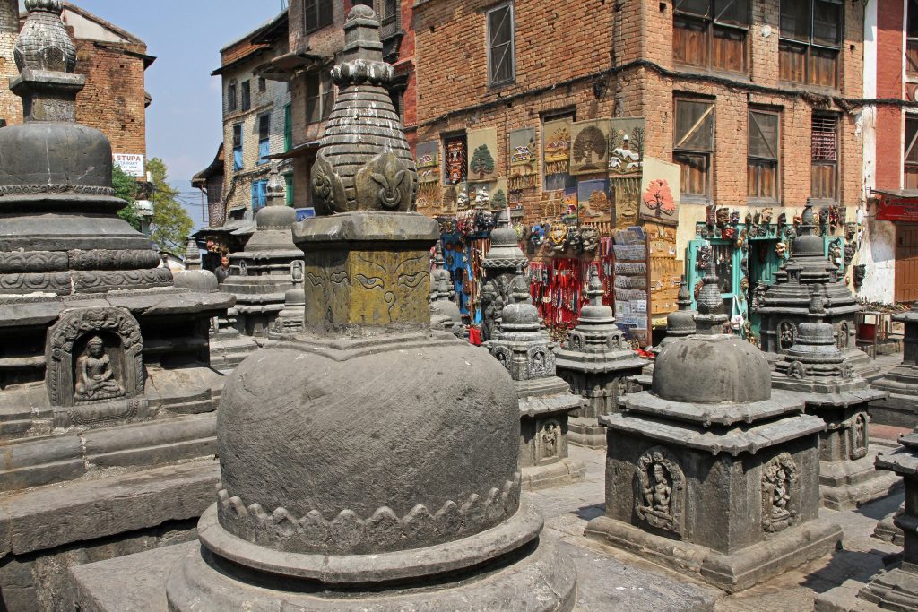 Kiến trúc bên trong tháp Swayambhunath