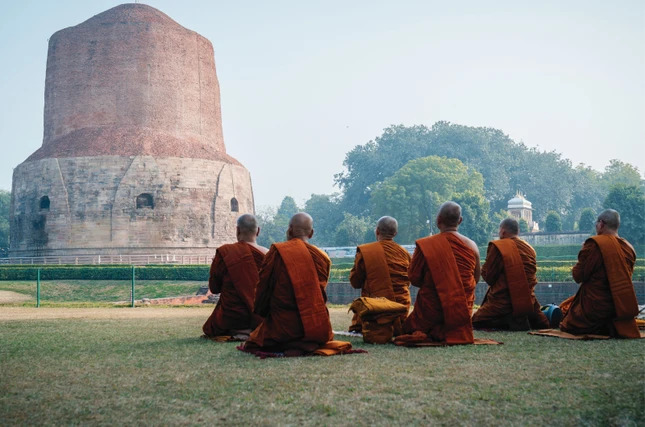 Sarnath được gìn giữ như một di tích khảo cổ và một không gian tín ngưỡng sống động